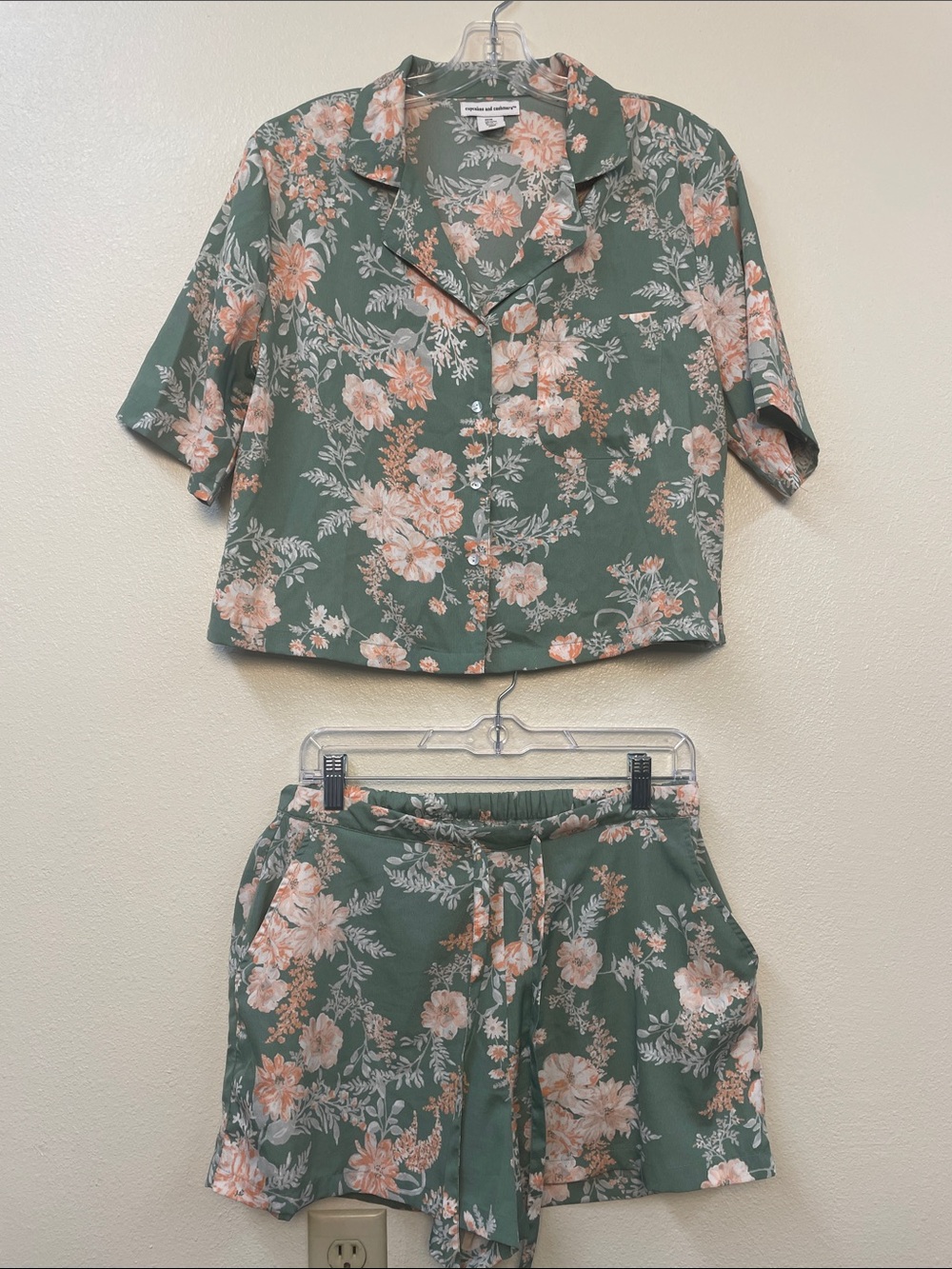 Loungewear Shirt Shorts Matching 2pc Set Green Pink Floral Pajama